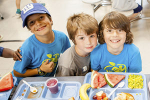 lunch-room-trays